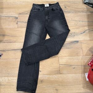 EUC! BDG cowboy jean sz 28